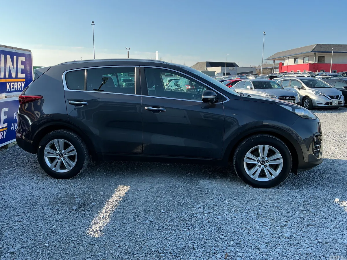 Kia Sportage SUV, Diesel, 2016, Silver