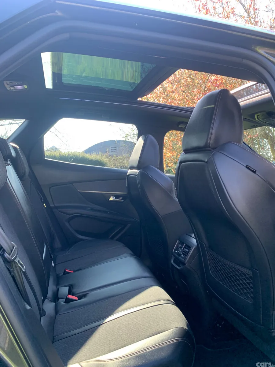 Peugeot 3008 MPV, Diesel, 2019, Grey