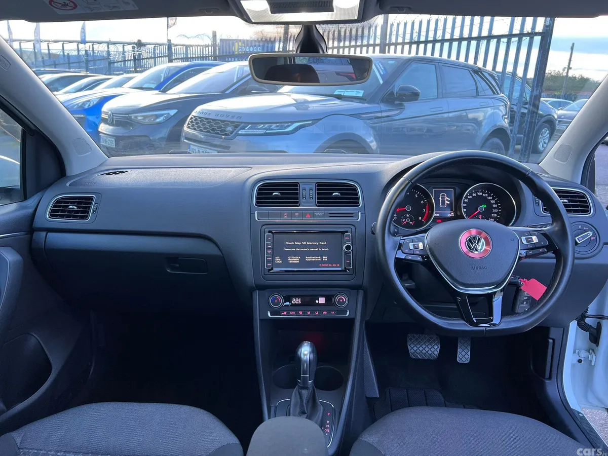 Volkswagen Polo Hatchback, Petrol, 2015, White