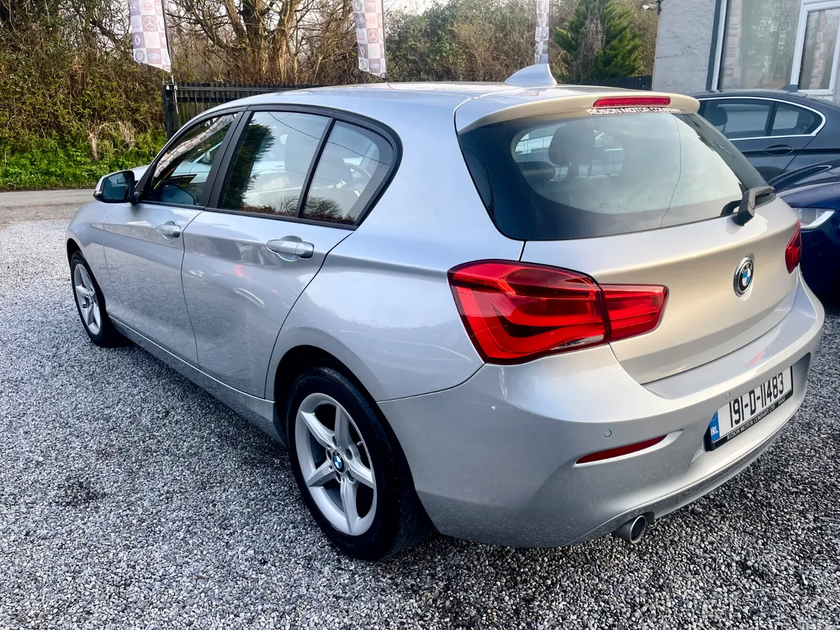 BMW 1-Series Estate/Jeep, Diesel, 2019, Grey