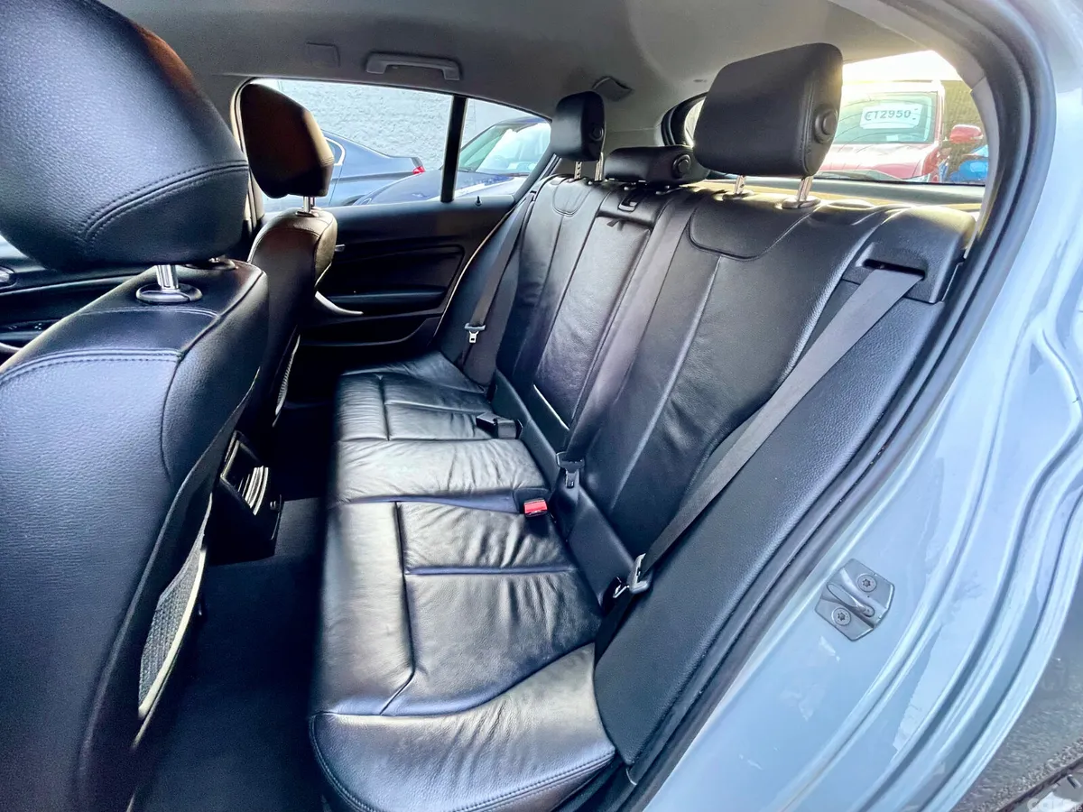BMW 1-Series Estate/Jeep, Diesel, 2019, Grey