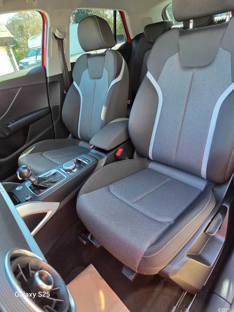 Audi Q2 SUV, Petrol, 2017, Red