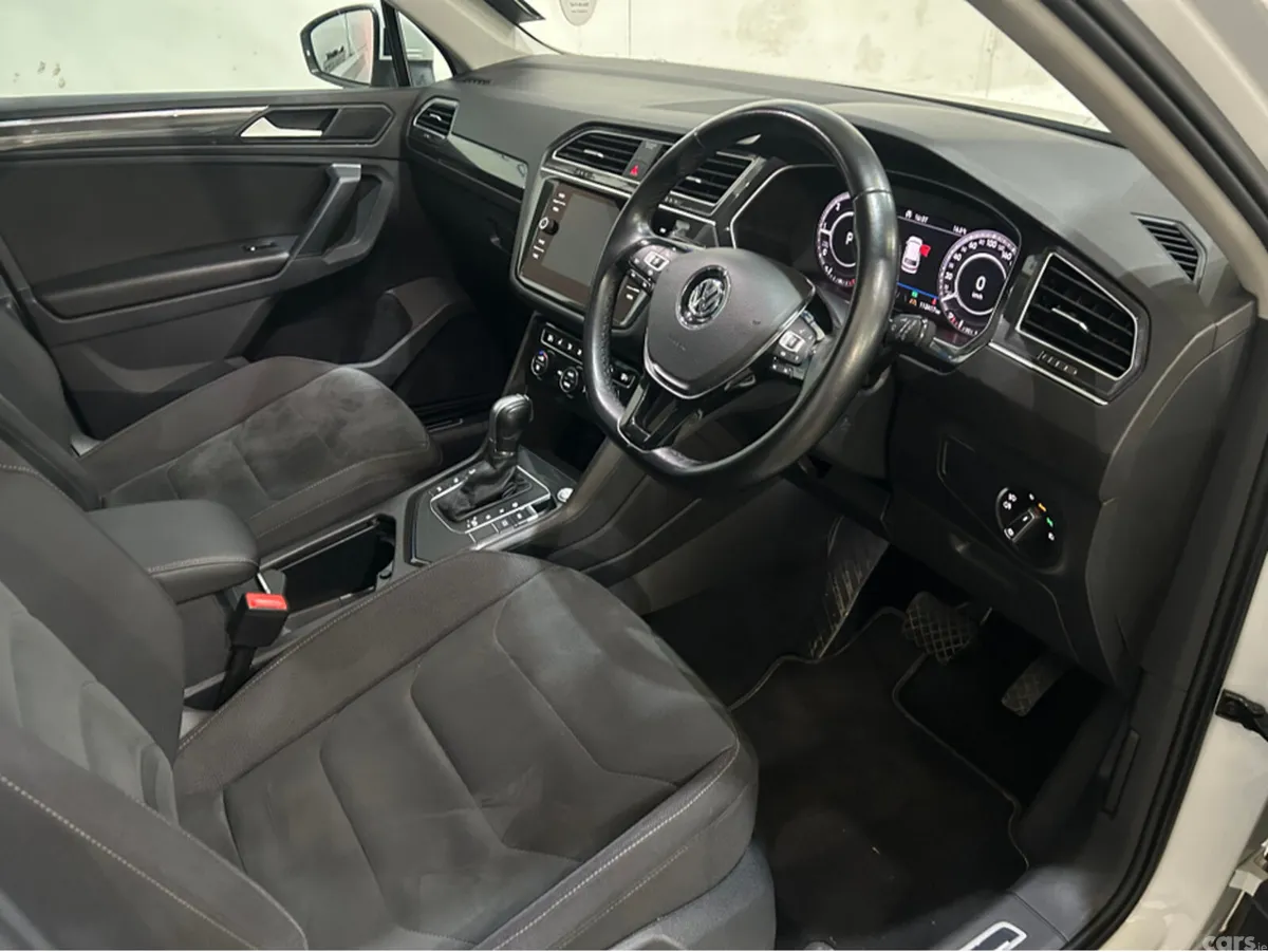 Volkswagen Tiguan Estate, Diesel, 2018, White