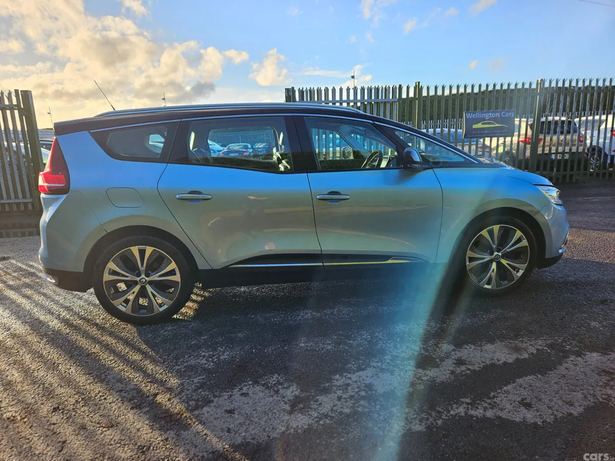Renault Grand Scenic MPV, Diesel, 2017, Blue