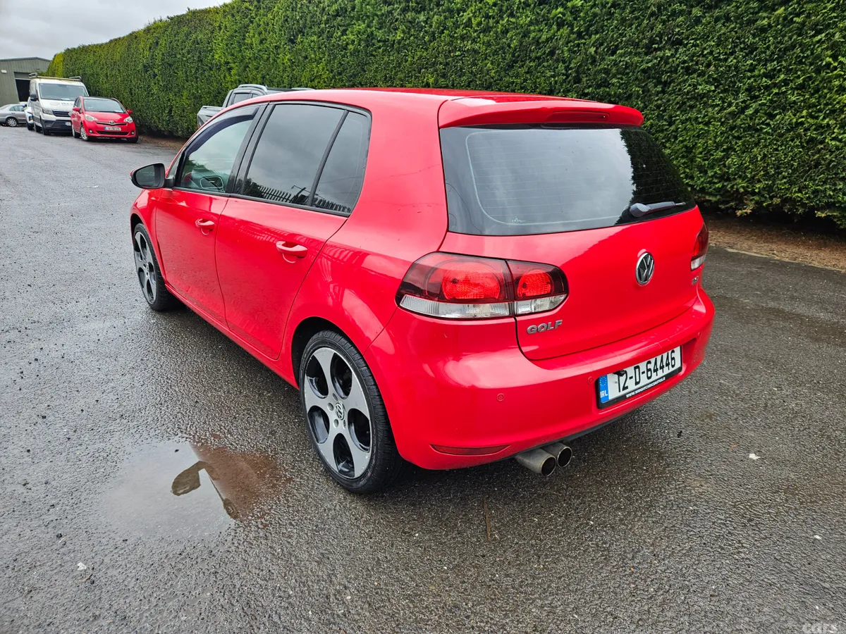 Volkswagen Golf Hatchback, Petrol, 2012, Red