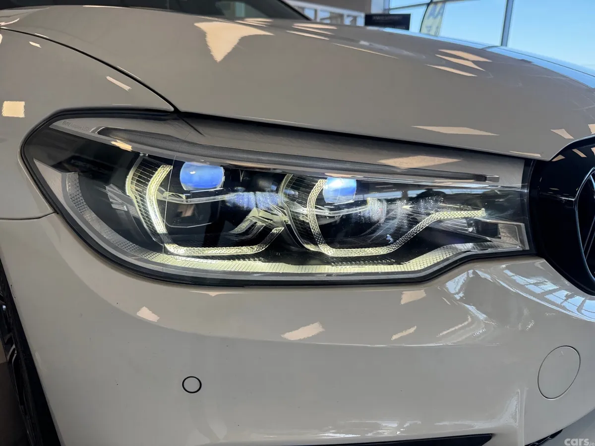 BMW 5-Series Saloon, Diesel, 2017, White