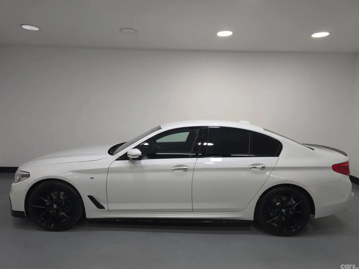 BMW 5-Series Saloon, Diesel, 2017, White