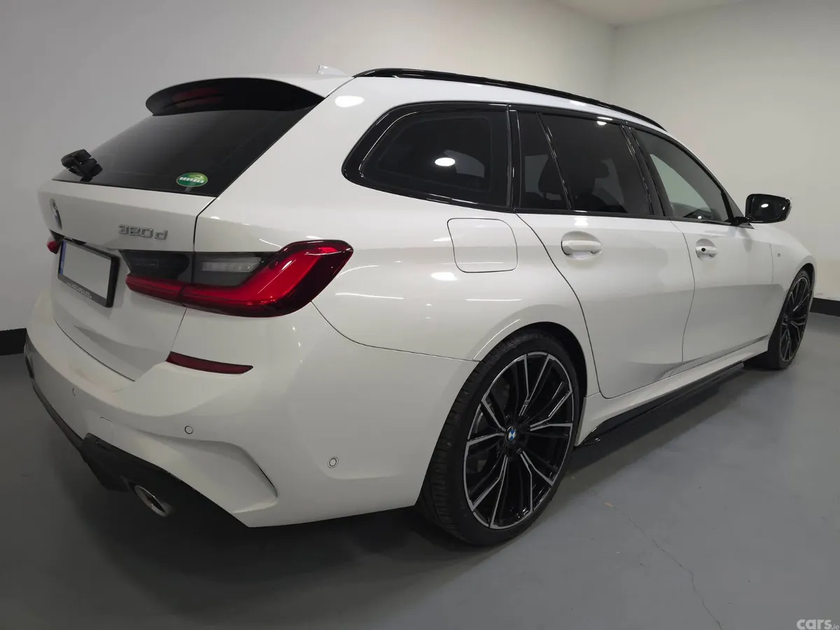 BMW 3-Series Estate, Diesel, 2019, White