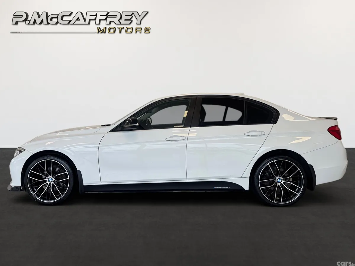 BMW 3-Series Saloon, Diesel, 2017, White