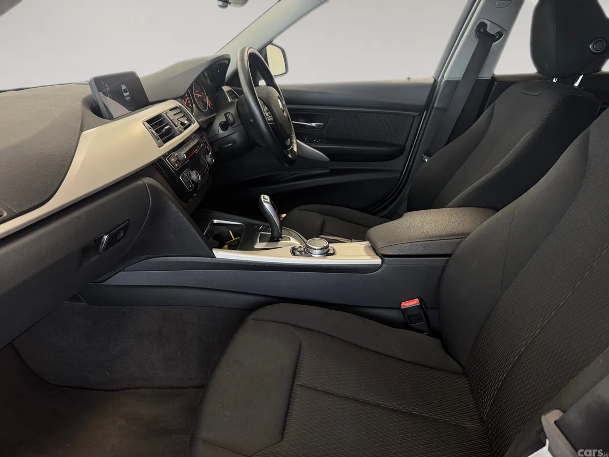 BMW 3-Series Saloon, Diesel, 2017, White