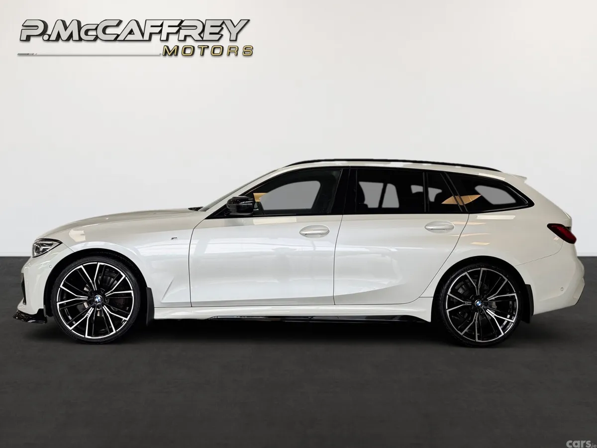BMW 3-Series Estate, Diesel, 2021, White