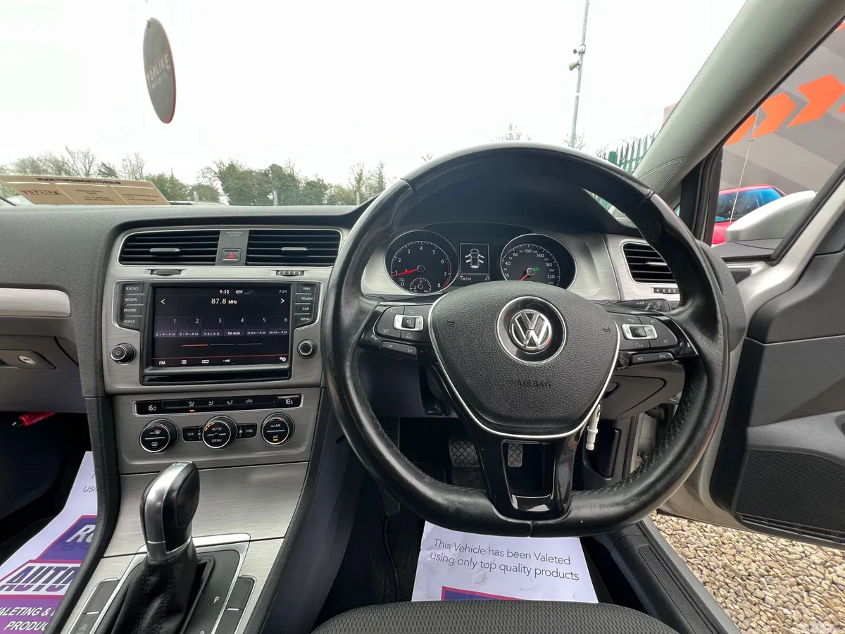 Volkswagen Golf Hatchback, Petrol, 2014, Grey