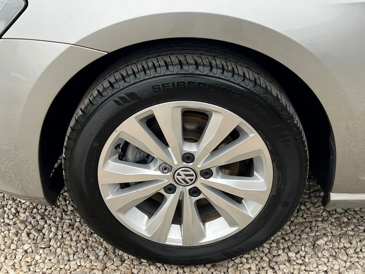 Volkswagen Golf Hatchback, Petrol, 2014, Grey