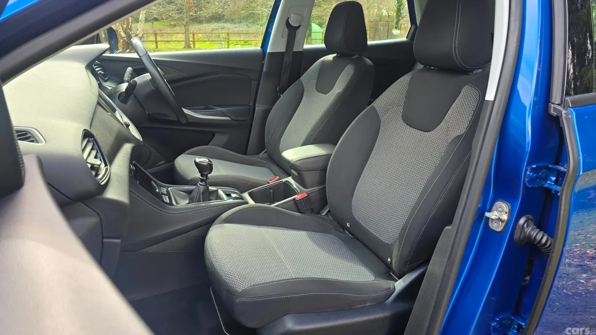 Opel Grandland X SUV, Diesel, 2019, Blue