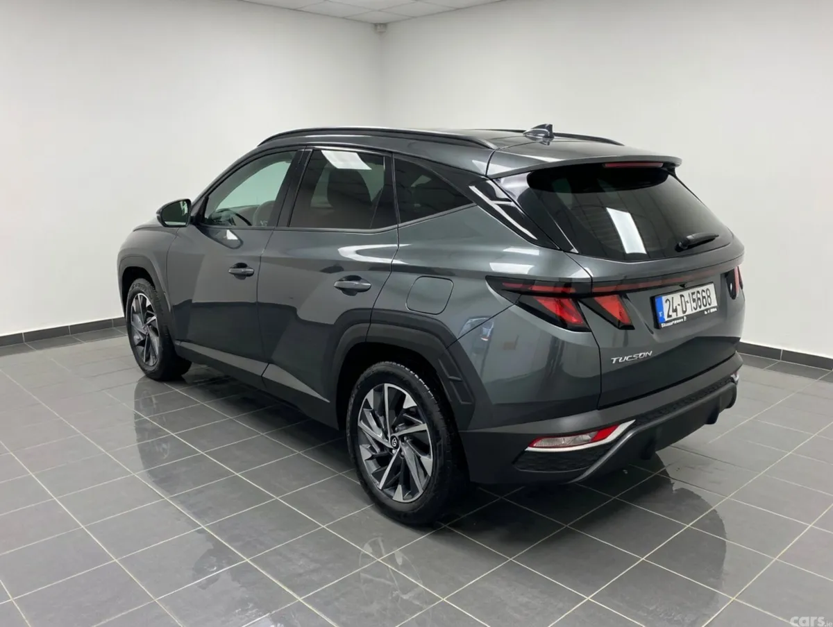 Hyundai Tucson SUV, Diesel, 2024, Grey