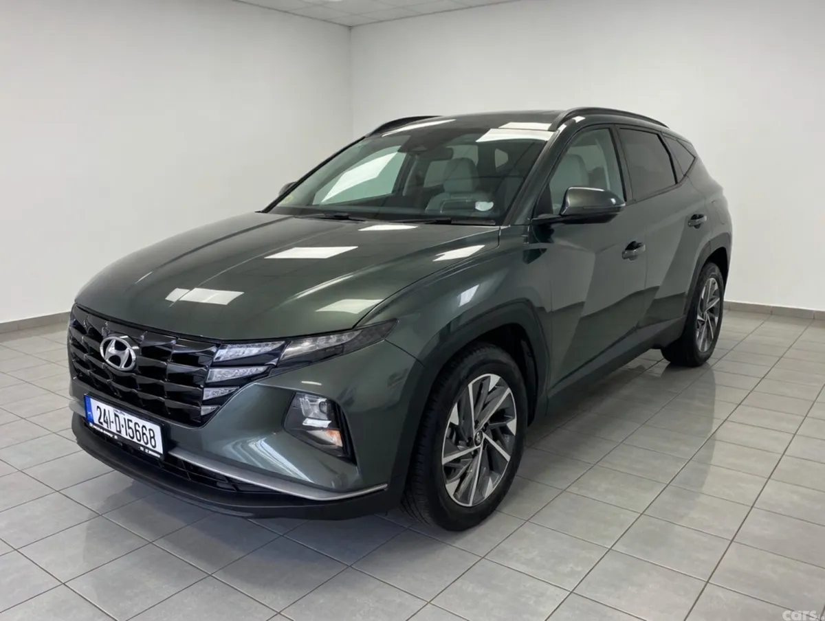 Hyundai Tucson SUV, Diesel, 2024, Grey