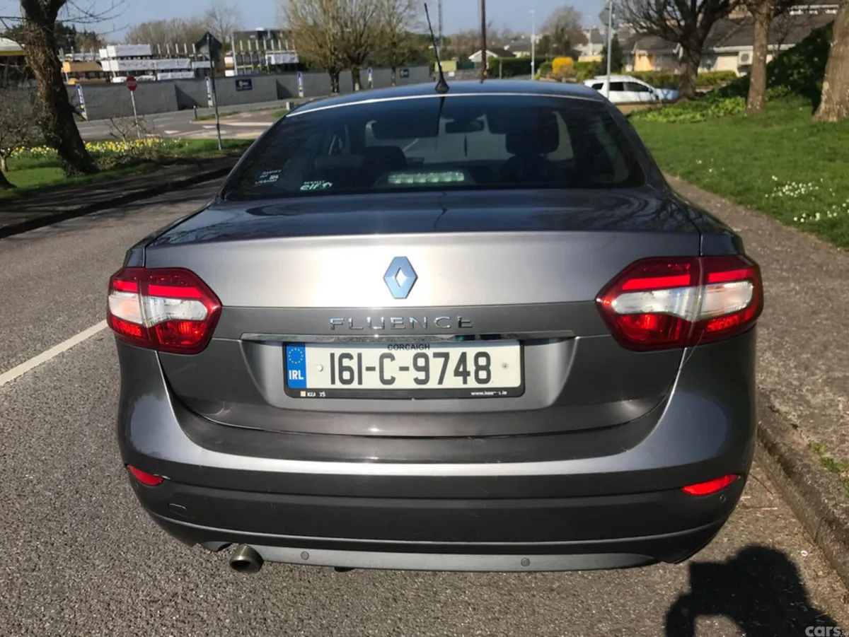 Renault Fluence Saloon, Diesel, 2016, Grey