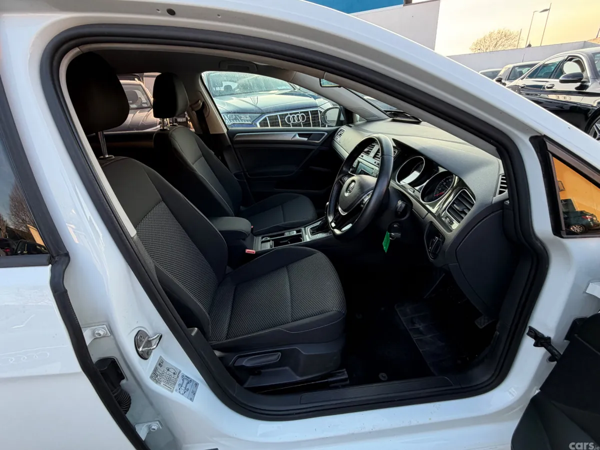 Volkswagen Golf Hatchback, Diesel, 2018, White