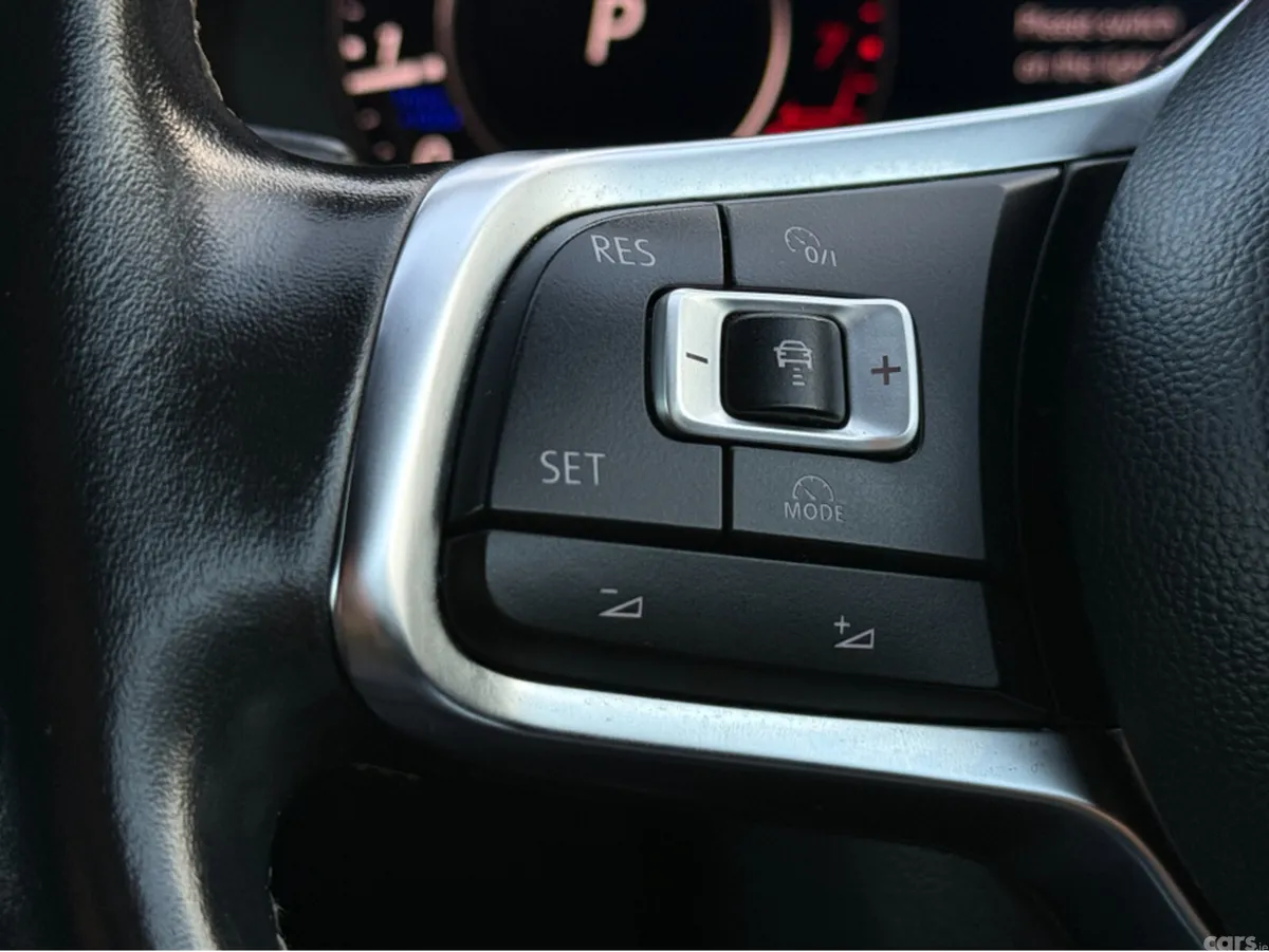 Volkswagen Arteon Saloon, Petrol, 2017, Gold