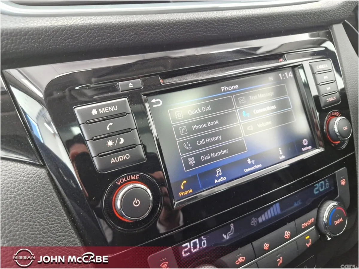 Nissan Qashqai MPV, Petrol, 2020, Red