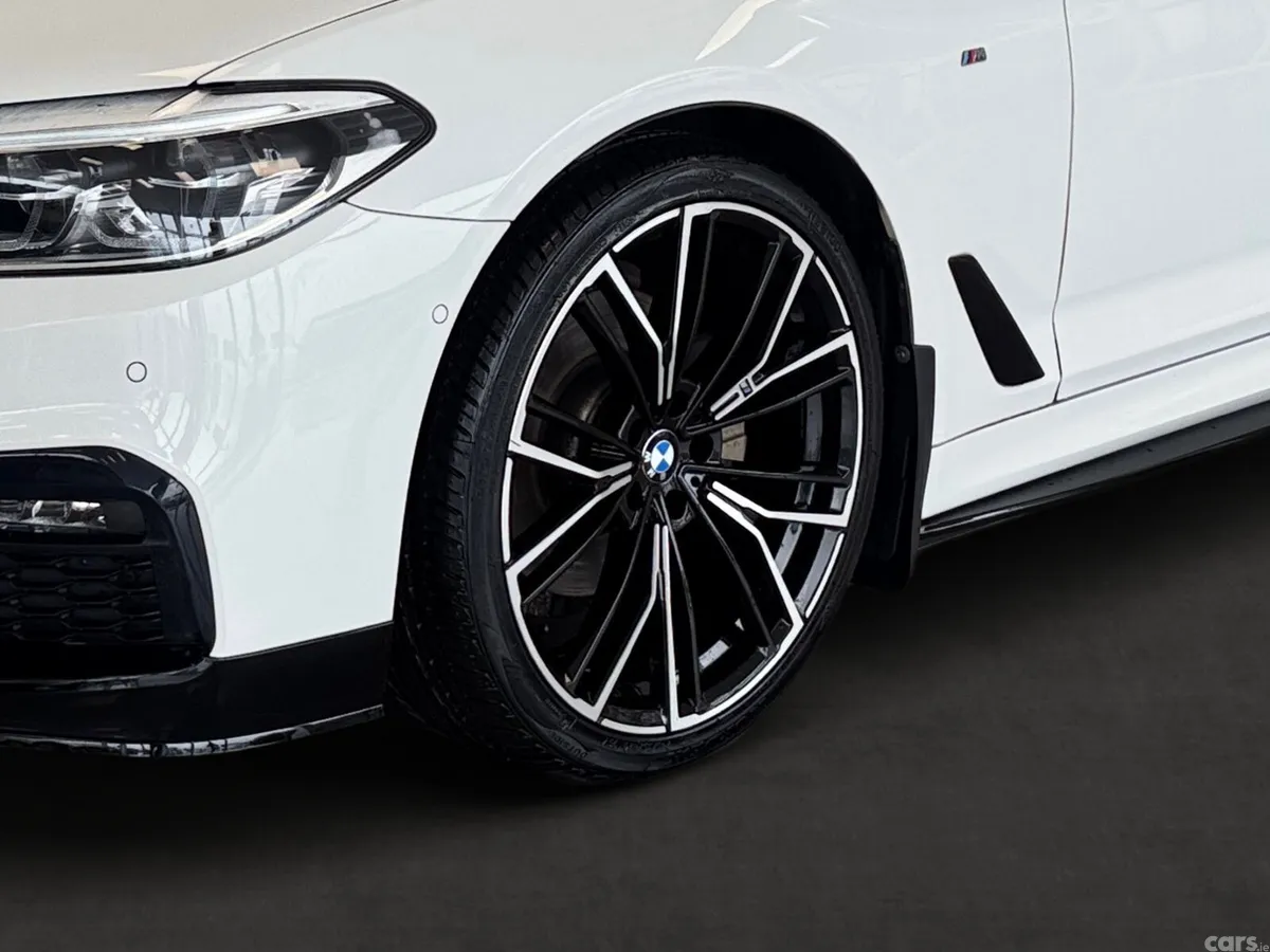 BMW 5-Series Saloon, Diesel, 2017, White