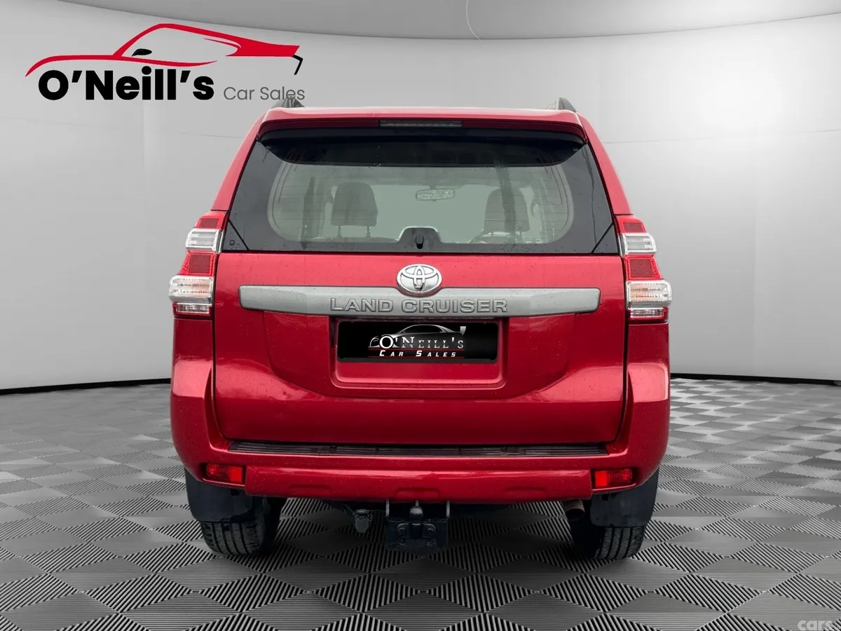 Toyota Land Cruiser SUV, Diesel, 2016, Red