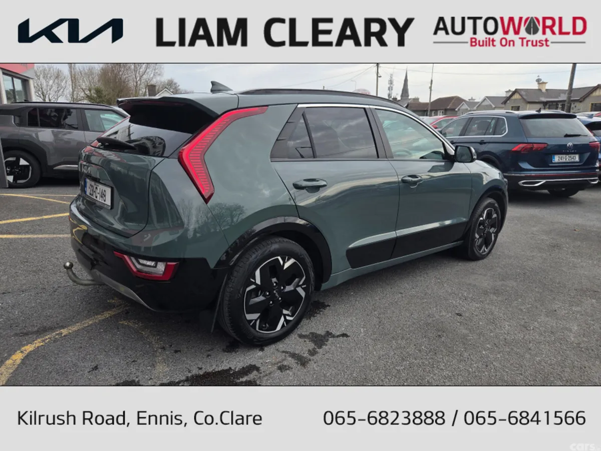 Kia Niro MPV, Electric, 2023, Green