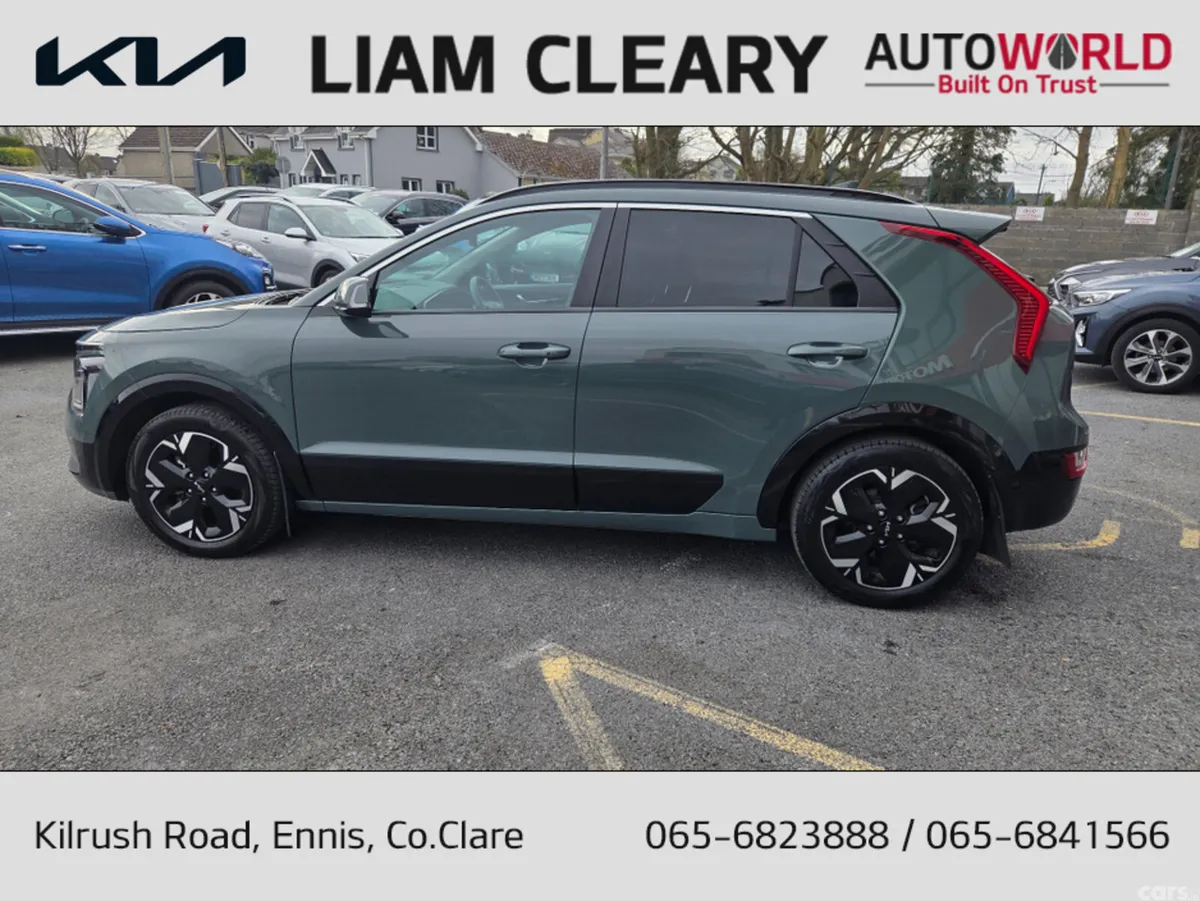 Kia Niro MPV, Electric, 2023, Green