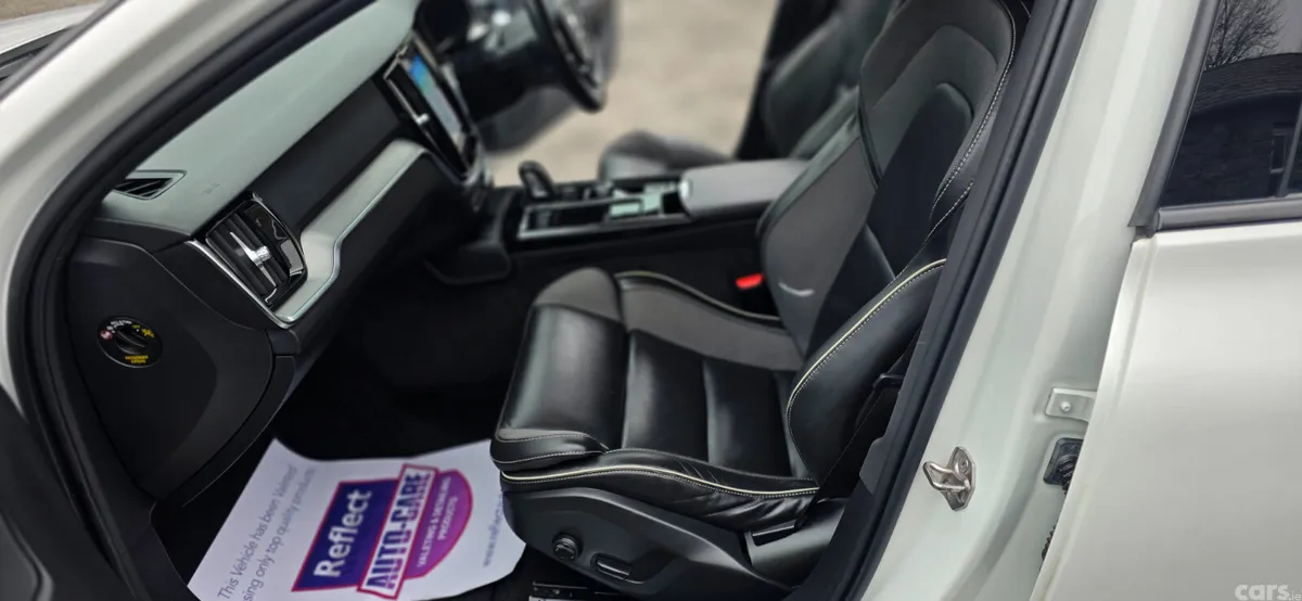 Volvo V60 Estate, Petrol Plug-in Hybrid, 2021, White