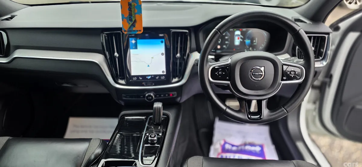 Volvo V60 Estate, Petrol Plug-in Hybrid, 2021, White