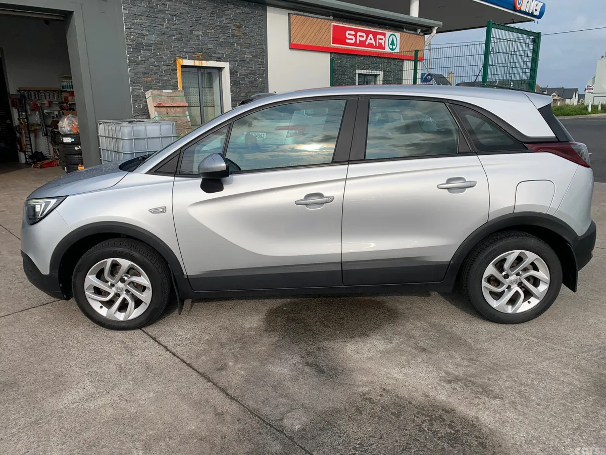 Opel Crossland X SUV, Diesel, 2018, Grey
