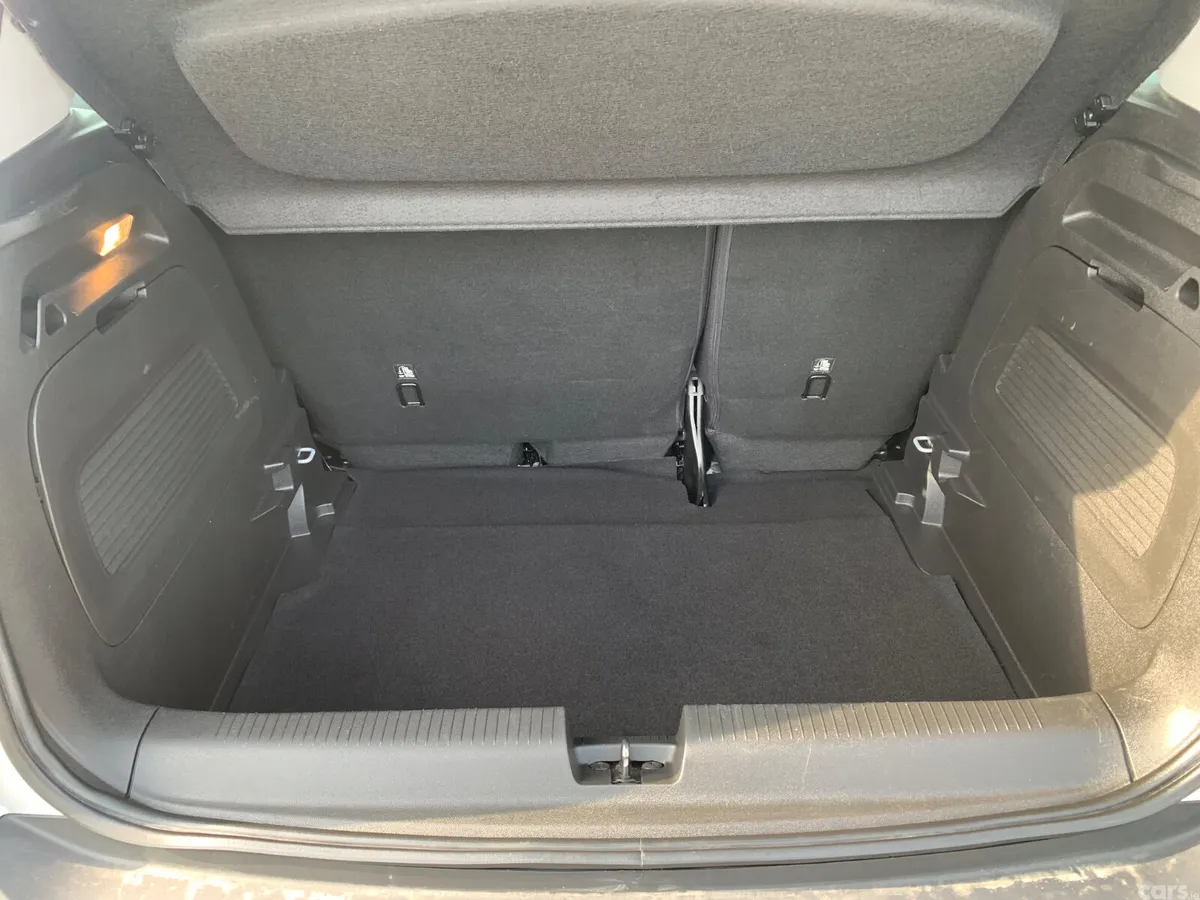 Opel Crossland X SUV, Diesel, 2018, Grey