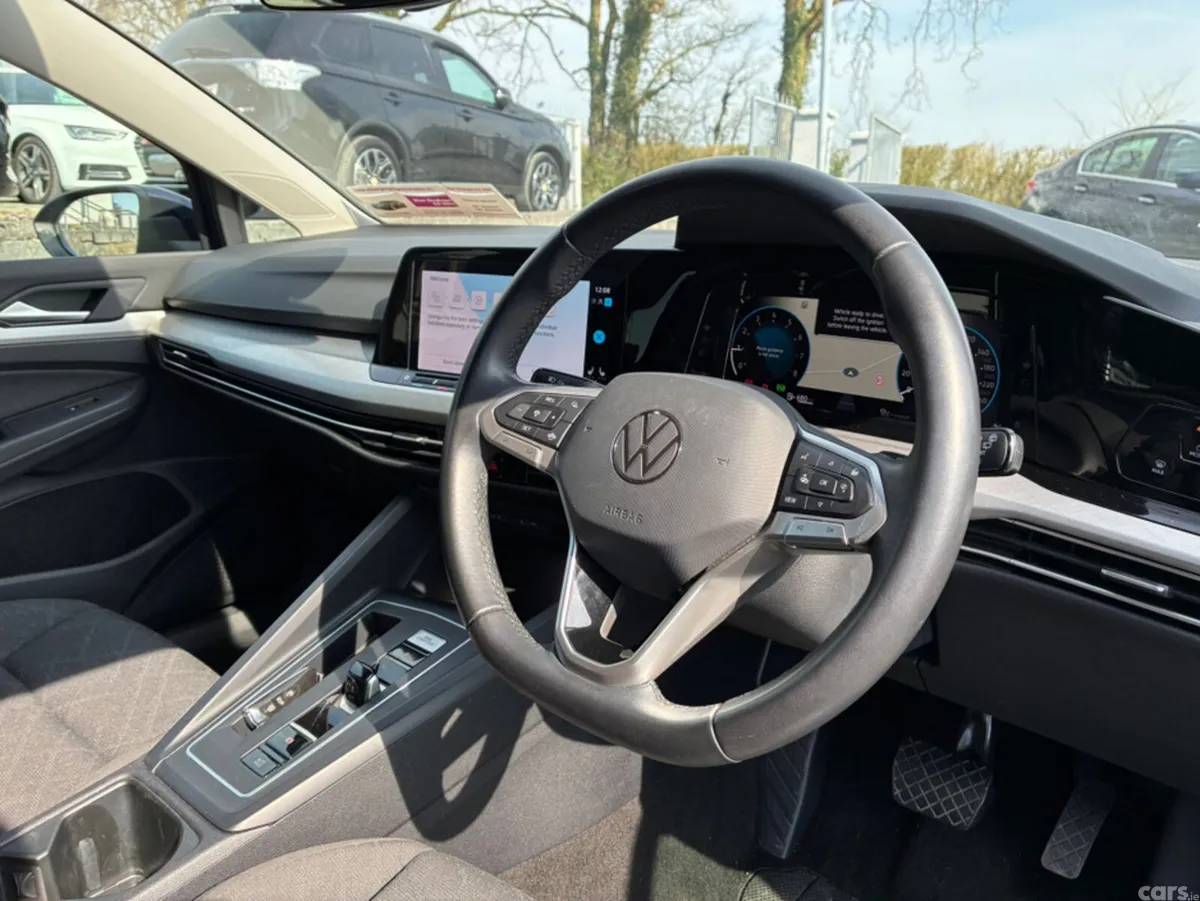Volkswagen Golf Hatchback, Petrol Hybrid, 2023, Blue