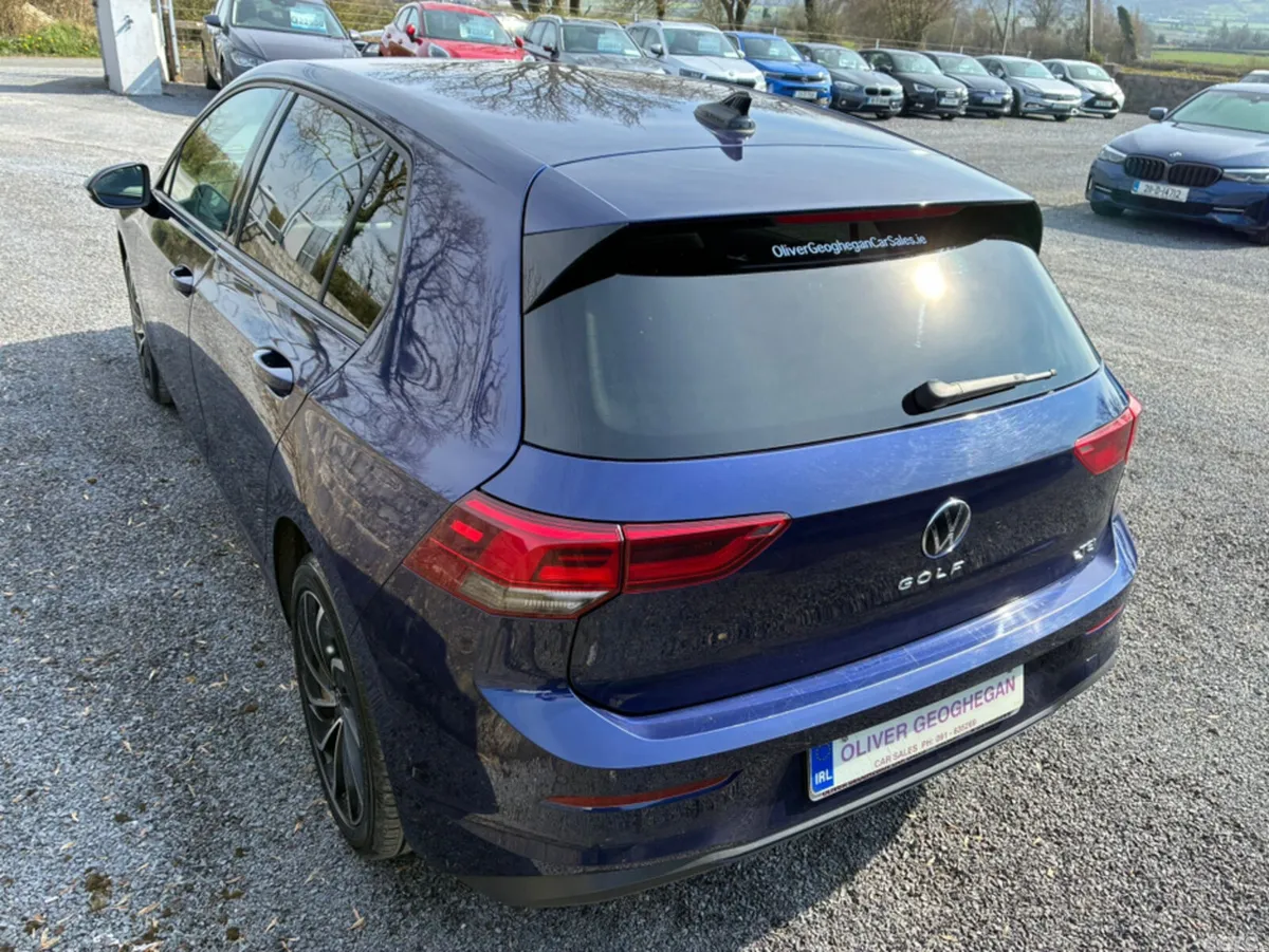 Volkswagen Golf Hatchback, Petrol Hybrid, 2023, Blue