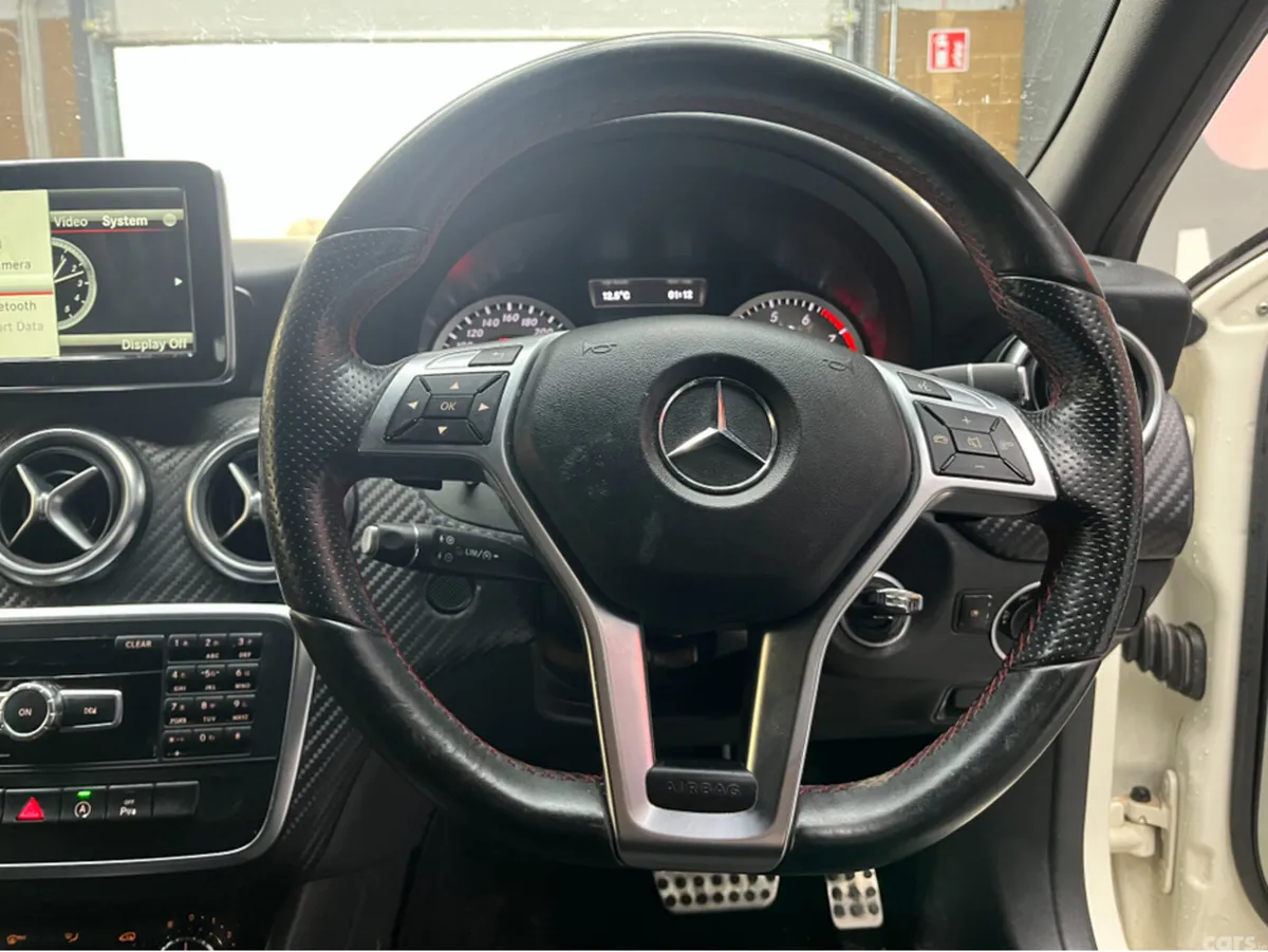 Mercedes-Benz A-Class Hatchback, Petrol, 2015, White