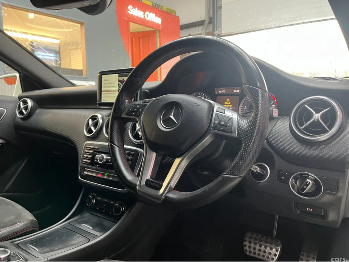 Mercedes-Benz A-Class Hatchback, Petrol, 2015, White