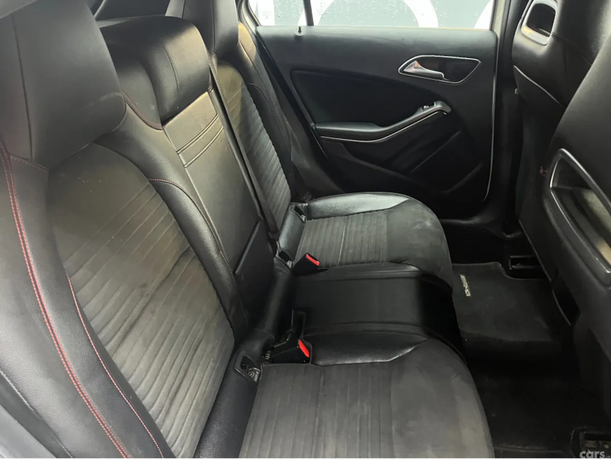 Mercedes-Benz A-Class Hatchback, Petrol, 2015, White