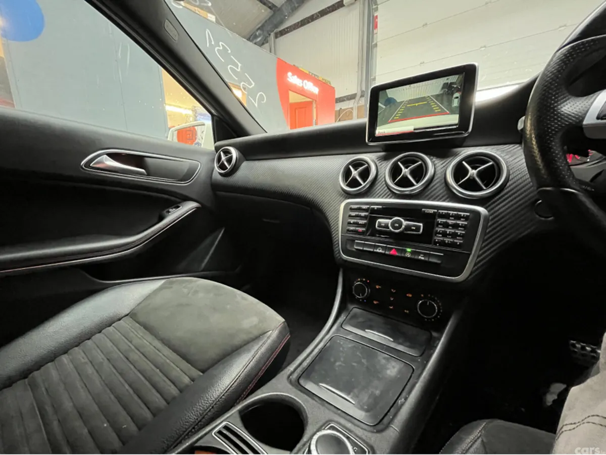 Mercedes-Benz A-Class Hatchback, Petrol, 2015, White