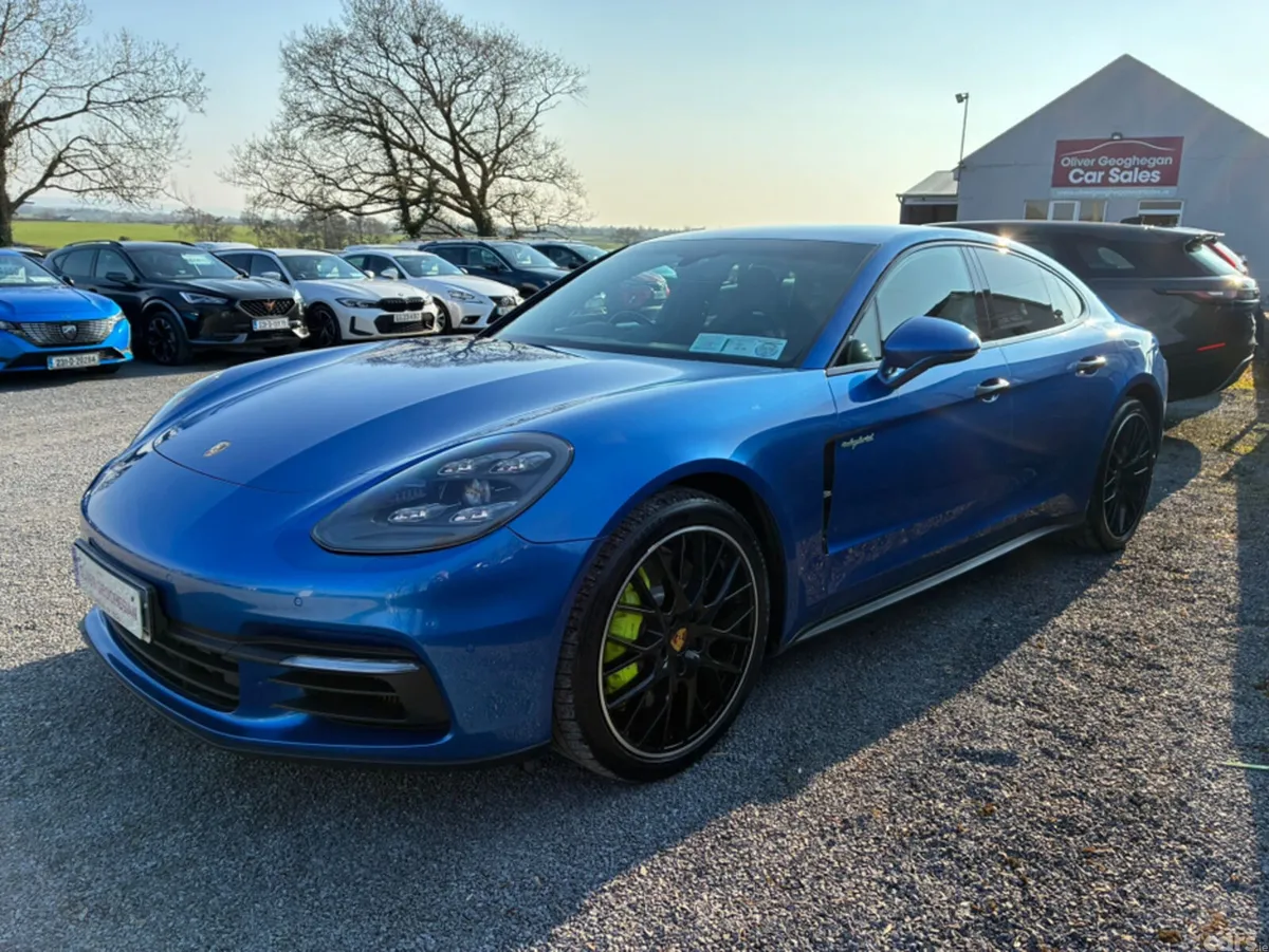 Porsche Panamera Hatchback, Petrol Hybrid, 2018, Blue