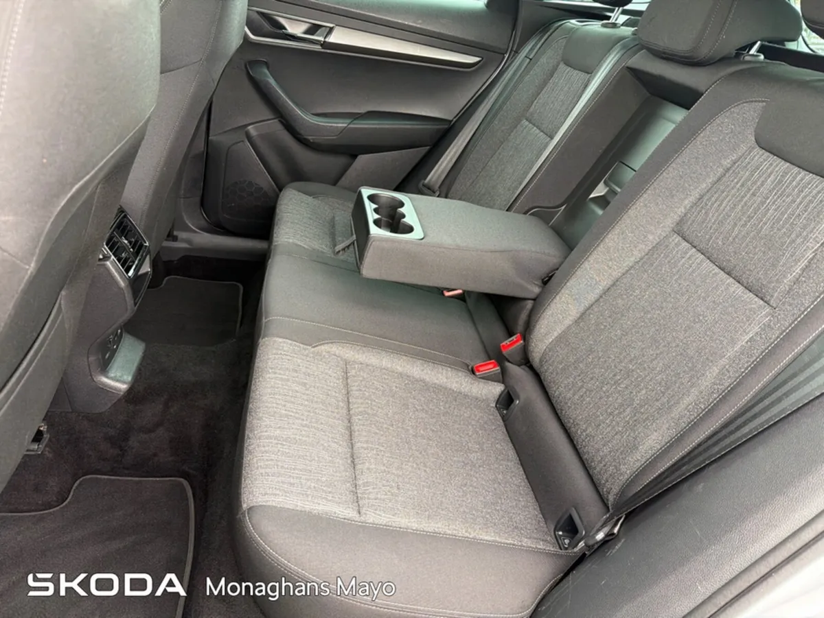 Skoda Karoq Estate, Diesel, 2020, Grey