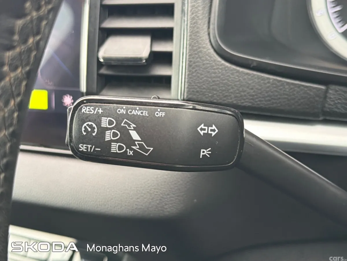 Skoda Karoq Estate, Diesel, 2020, Grey