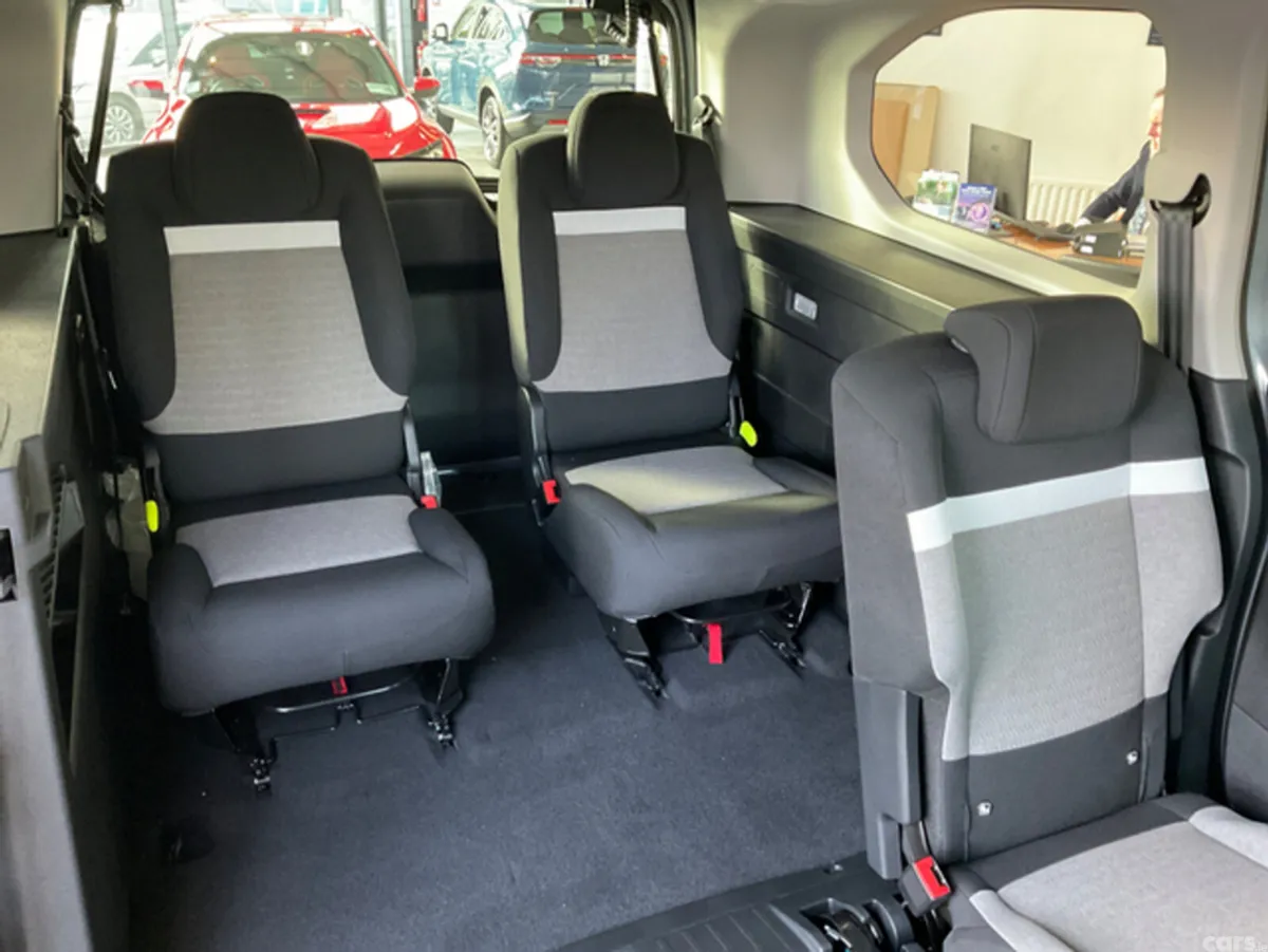 Citroen Berlingo Multispace MPV, Diesel, 2026, Black