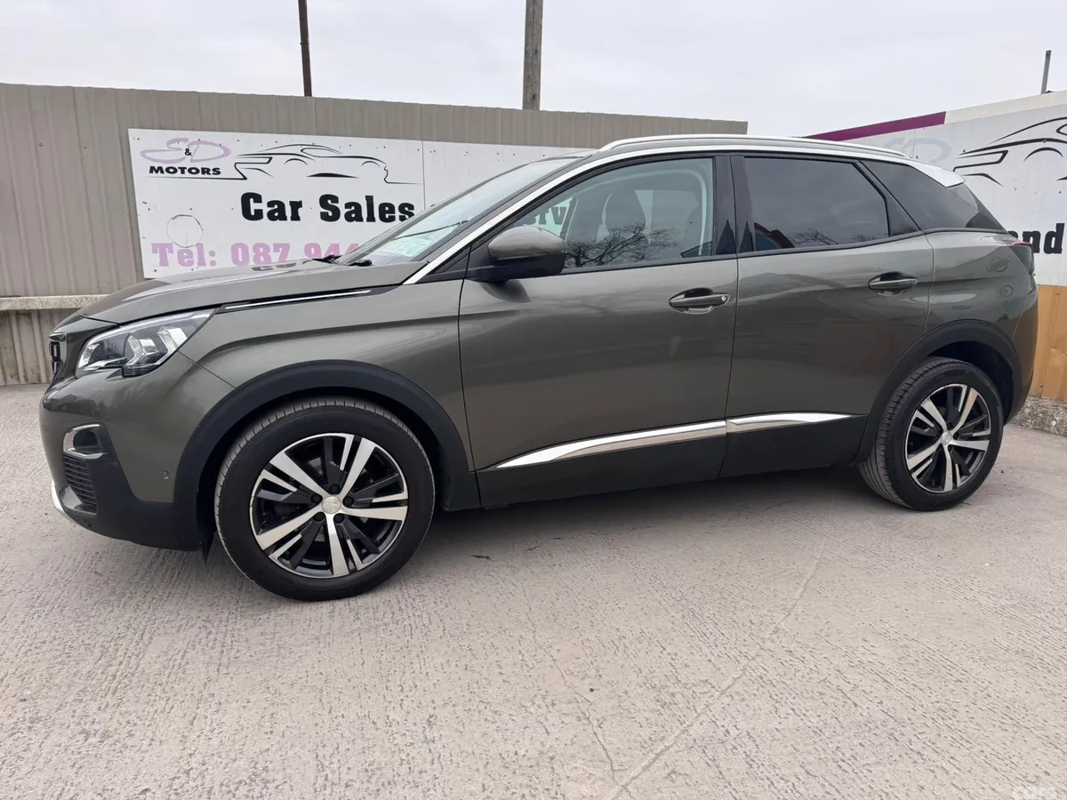 Peugeot 3008 MPV, Petrol, 2018, Grey