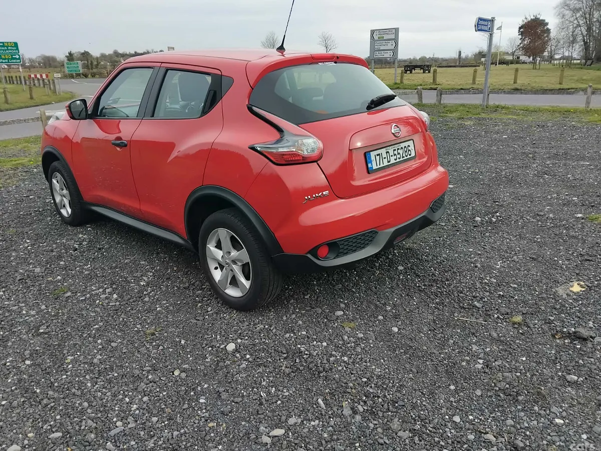 Nissan Juke SUV, Diesel, 2017, Red
