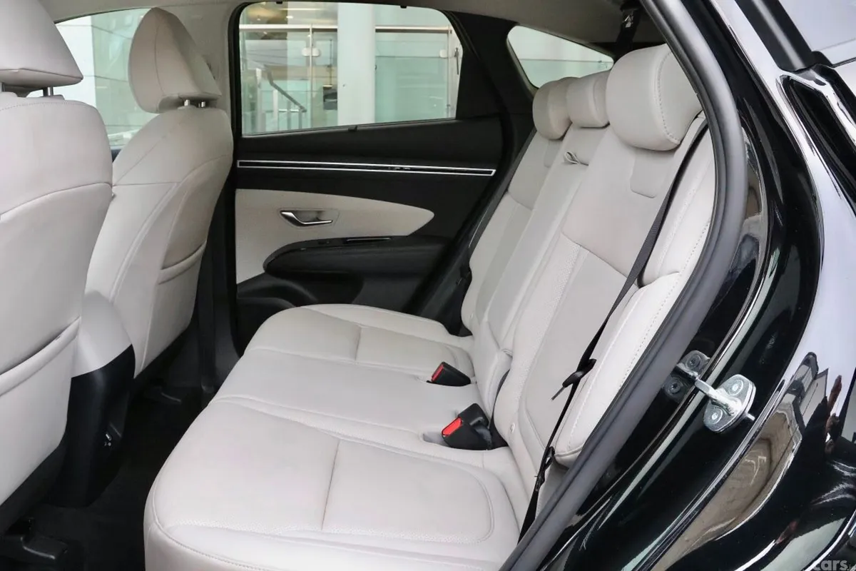 Hyundai Tucson SUV, Petrol Hybrid, 2024, Black