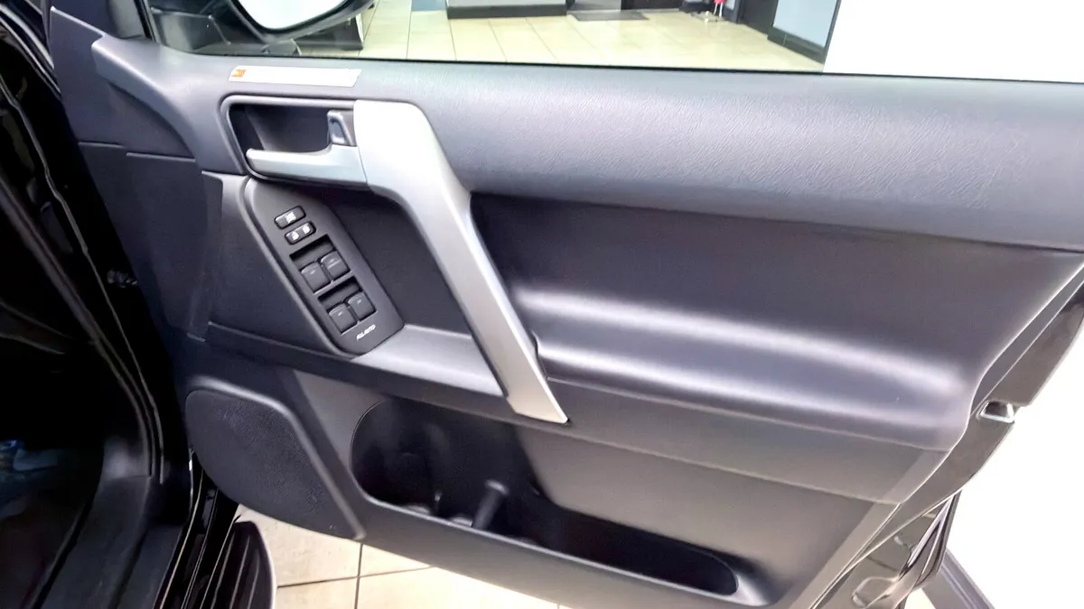 Toyota Land Cruiser Estate, Diesel, 2023, Black