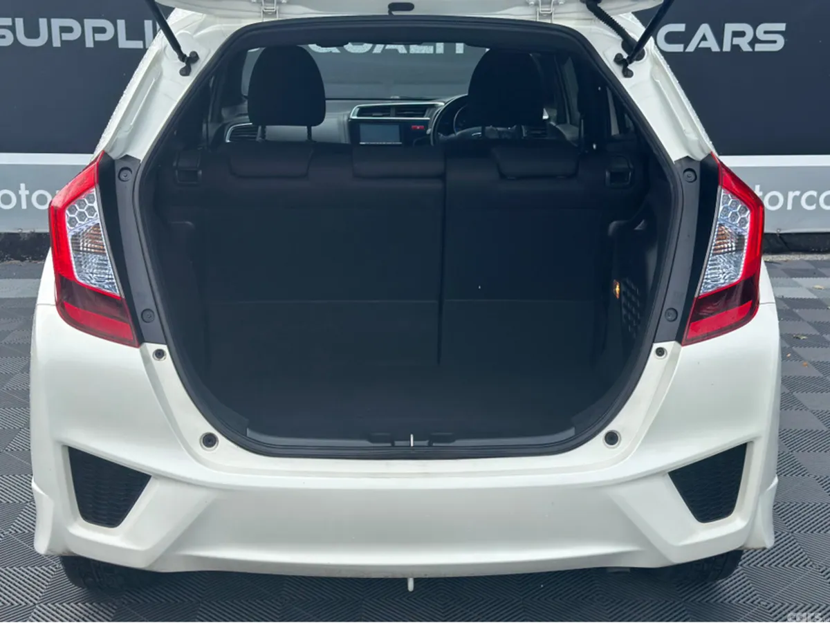 Honda Fit Hatchback, Petrol Hybrid, 2014, White
