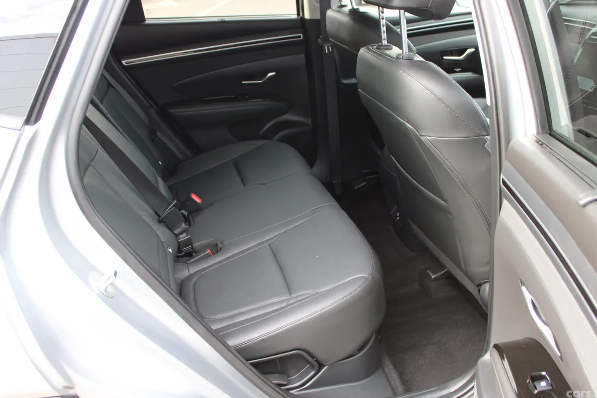 Hyundai Tucson SUV, Petrol Hybrid, 2024, Grey