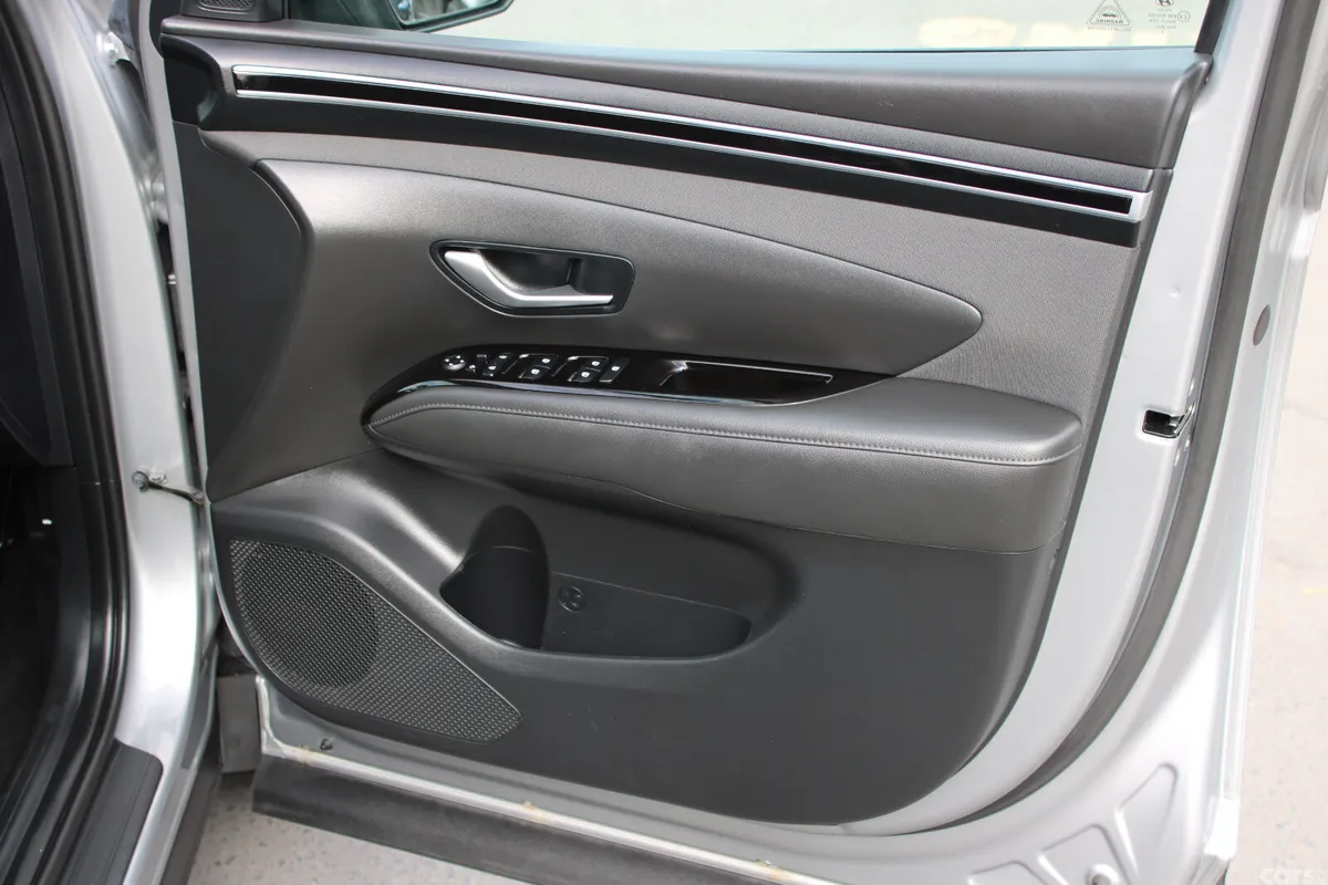 Hyundai Tucson SUV, Petrol Hybrid, 2024, Grey