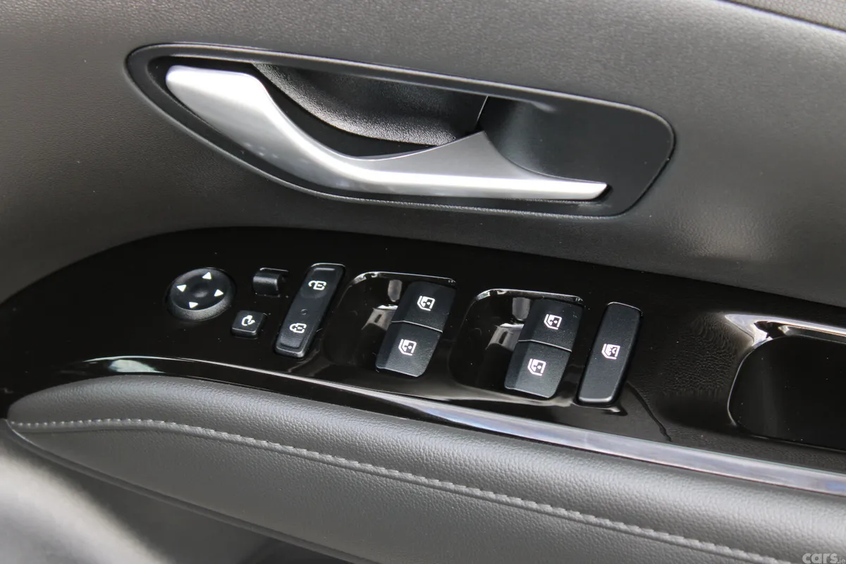 Hyundai Tucson SUV, Petrol Hybrid, 2024, Grey